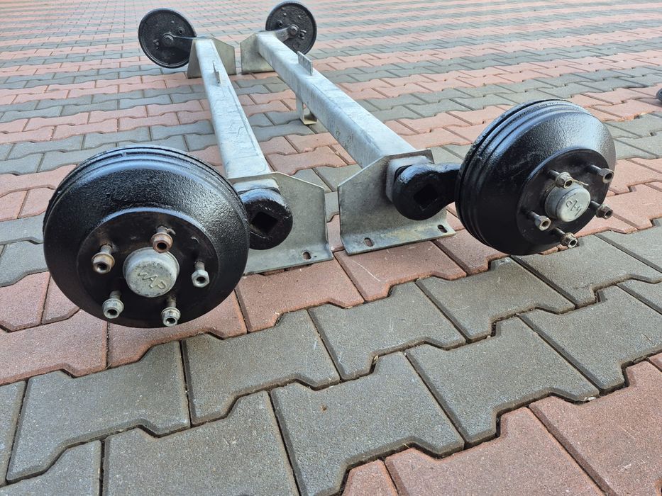 Oś do lawety przyczepy