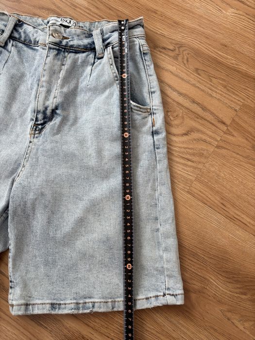 Жіночі шорти xs.