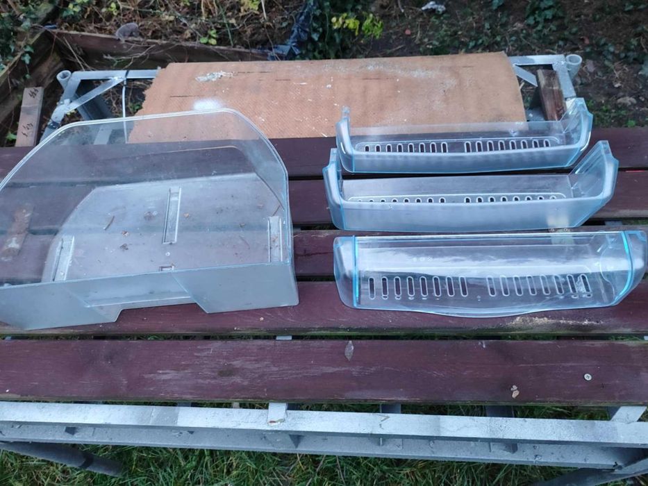 Lodowka Beko pojemniki szuflady półki