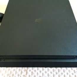 Playstation 4 - PS4