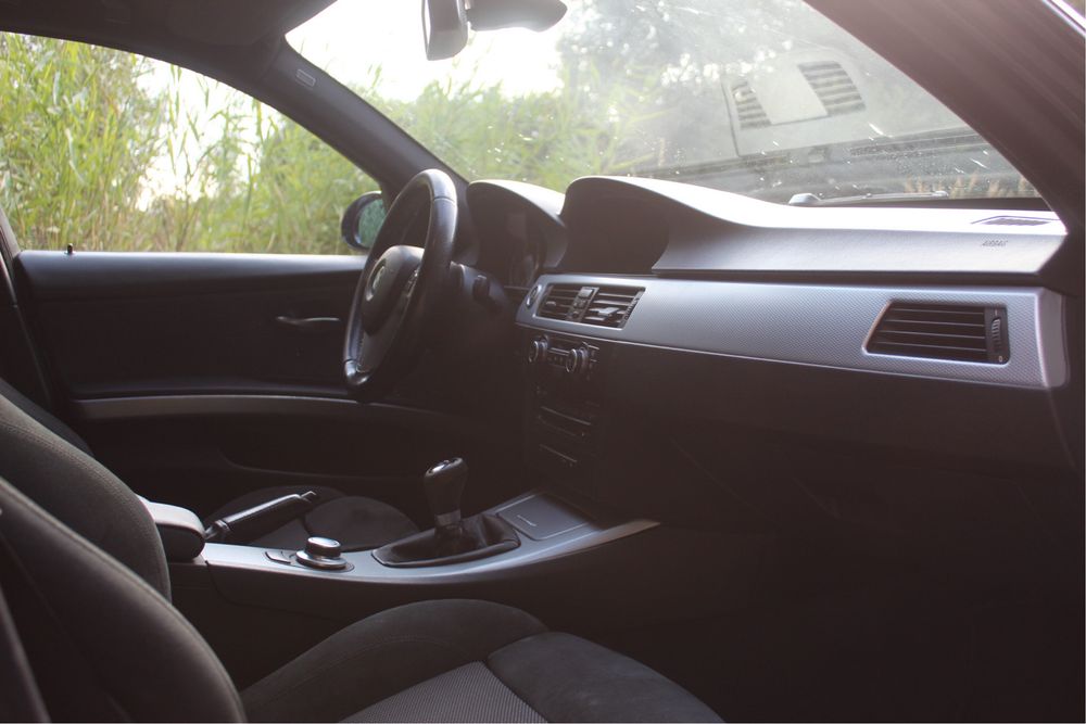 BMW 320 — fotografia 4