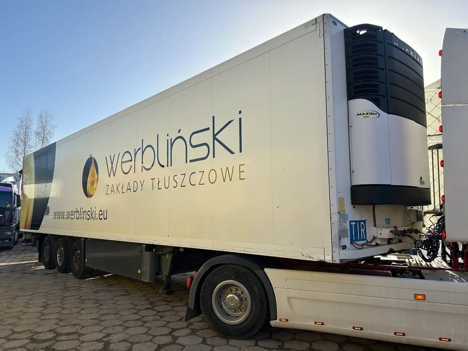 Schmitz Cargobull CARRIER MAXIMA 1300 / GRUBA ŚCIANA 7 CM / OŚ PODNOSZONA / KOSZ PALETOWY / DRUKARKA / 2010 ROK / KILKANAŚCIE SZTUK !!  7 CM GRUBA ŚCIANA / Wysokość 2.65 m / OŚ PODNOSZONA / 4 zamki