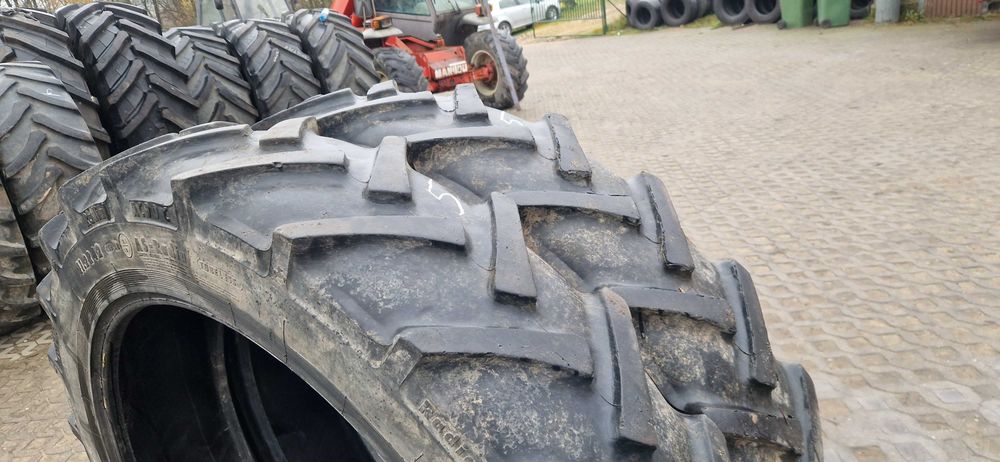 11.2r42 270/95r42 Continental 50% bez napraw