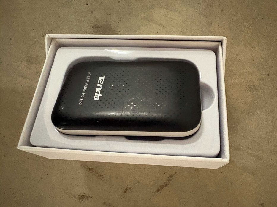 Router TENDA 4G185 V2