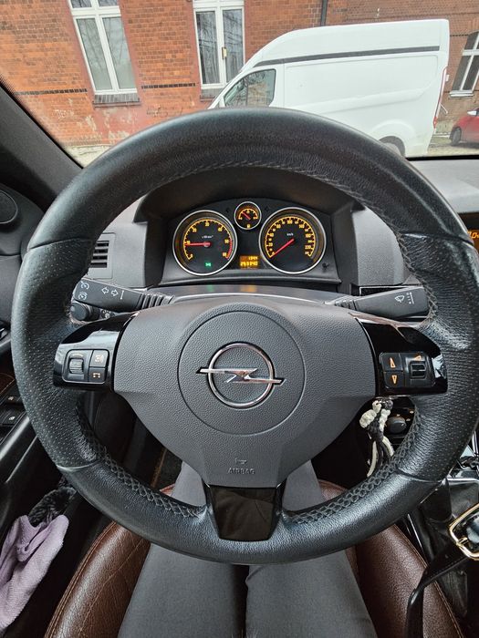 Opel Astra TwinTop Kabriolet