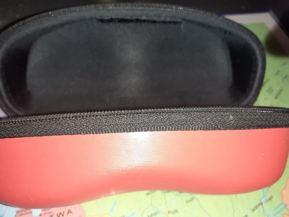 Etui na okulary nie używane
