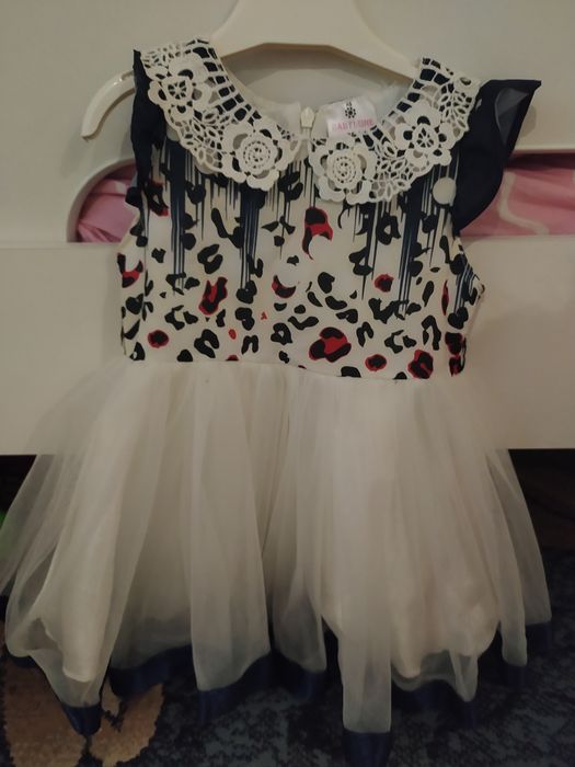 Сукня для дівчинки