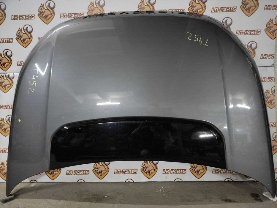 Капот Land Rover Discovery Sport L550