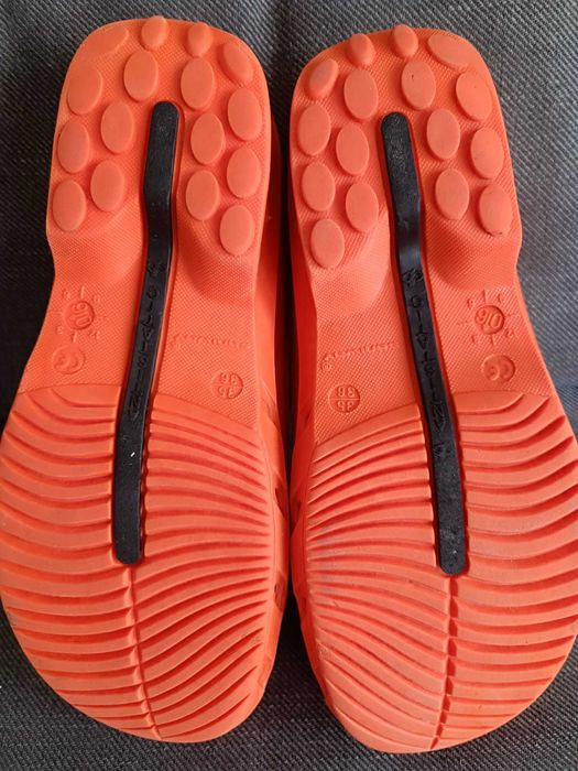 Socas hospitalares laranja tamanho 35/36