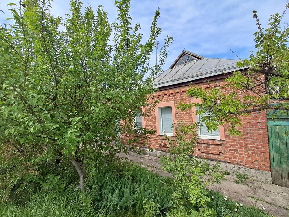 Продаж будинку, 55м2, м. Берестин, вул. Вишнева, всі комунікації