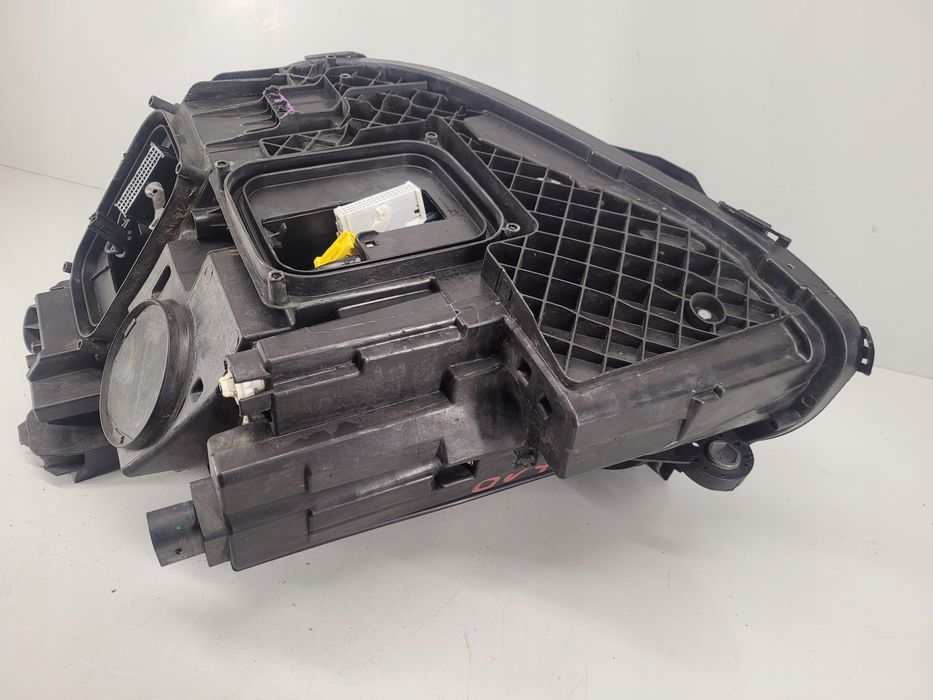 Mercedes E klasa 213 Multibeam LED prawy reflektor lampa przednia przód