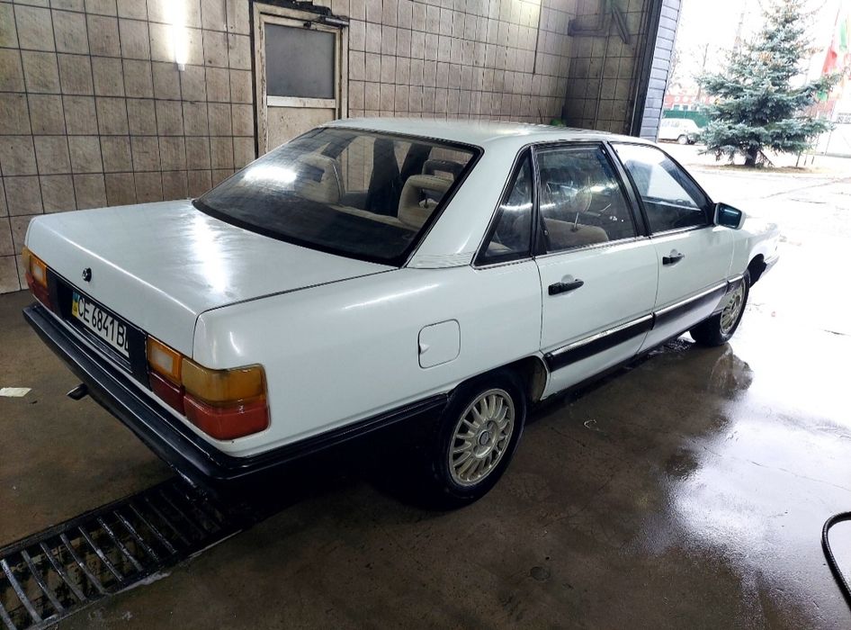 Audi 100 C3 (Сигара) 2.3 Газ/Бензин — Обслужена до дрібниць!