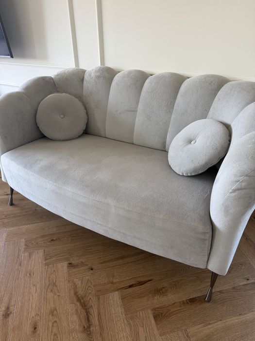 Sofa cinzento velludo 160*85