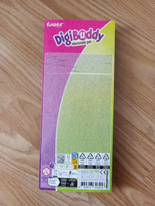 Tamagotchi z opaską na rękę