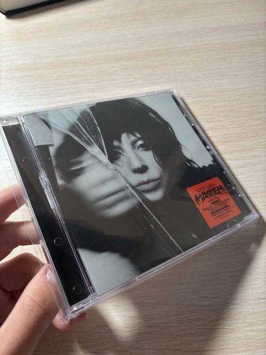 Диск Lady Gaga MAYHEM (sealed запакований) оригінал: 700 грн. - CD