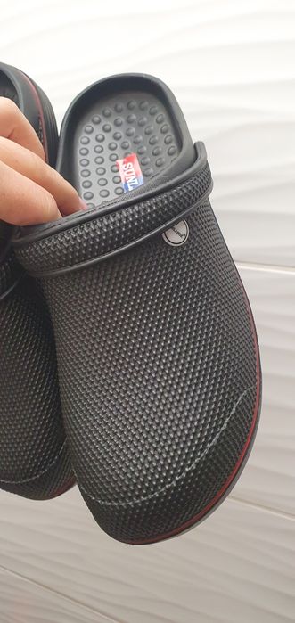 Klapki krokodylki bez dziurek 43