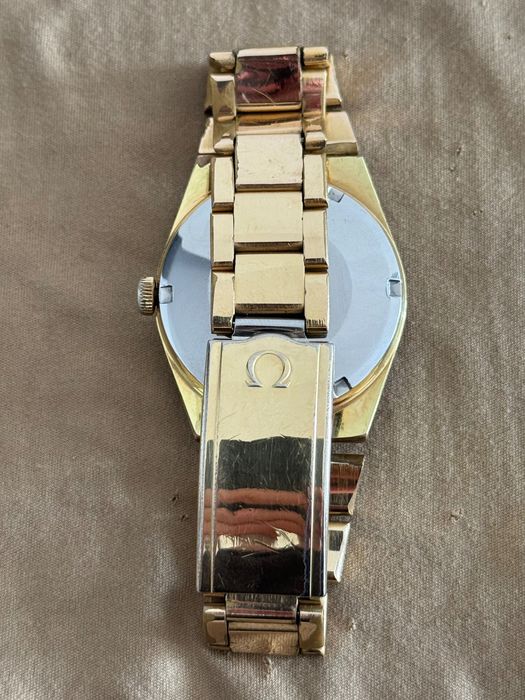 Omega genéve  watch