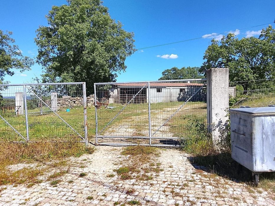 Terreno Rústico, 9800m2, com Vista para Montanha em Baraçal, Sabugal