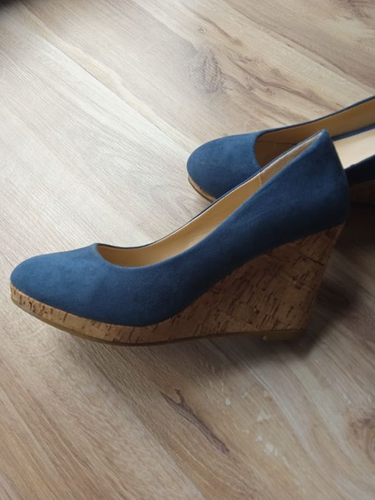 Buty na koturnie rozmiar 5
