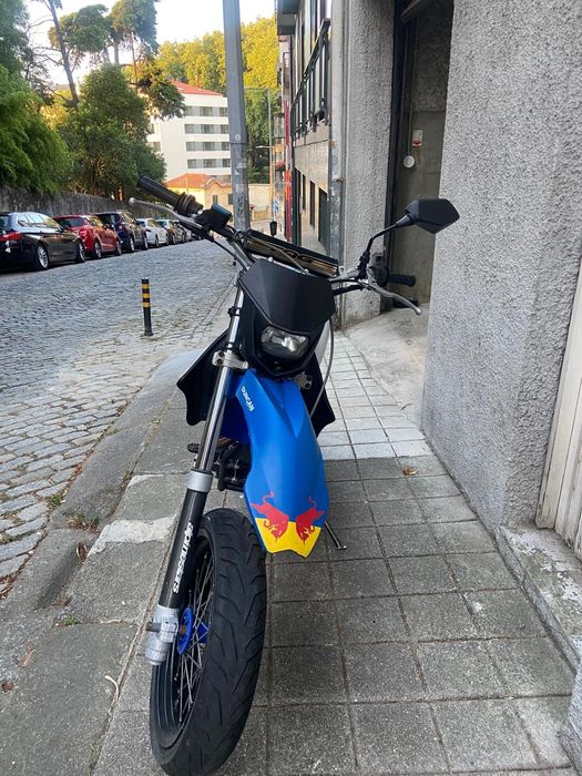 AJP PR4 SUPER MOTARD 125