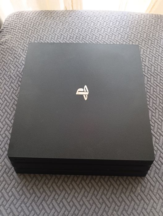 PlayStation 4 Pro 1TB