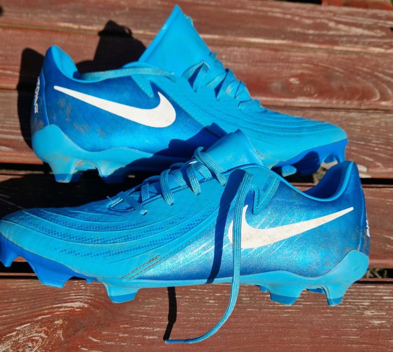Бутси Nike Phantom  GX II  Academy  FG/MG 38р