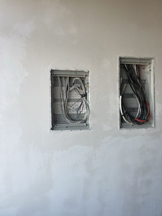 ПРОДАЖ 2к кв., не кутова, ЦЕНТР, Н/Б, 70% ремонту, 6пов., 82,5 м кв.