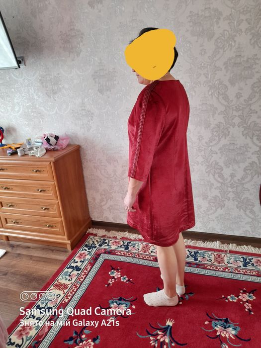 Продам гарне велюрове плаття