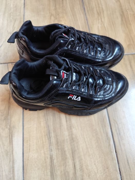 Sneakersy FILA Disruptor oryginalne czarne lakierowane  damskie