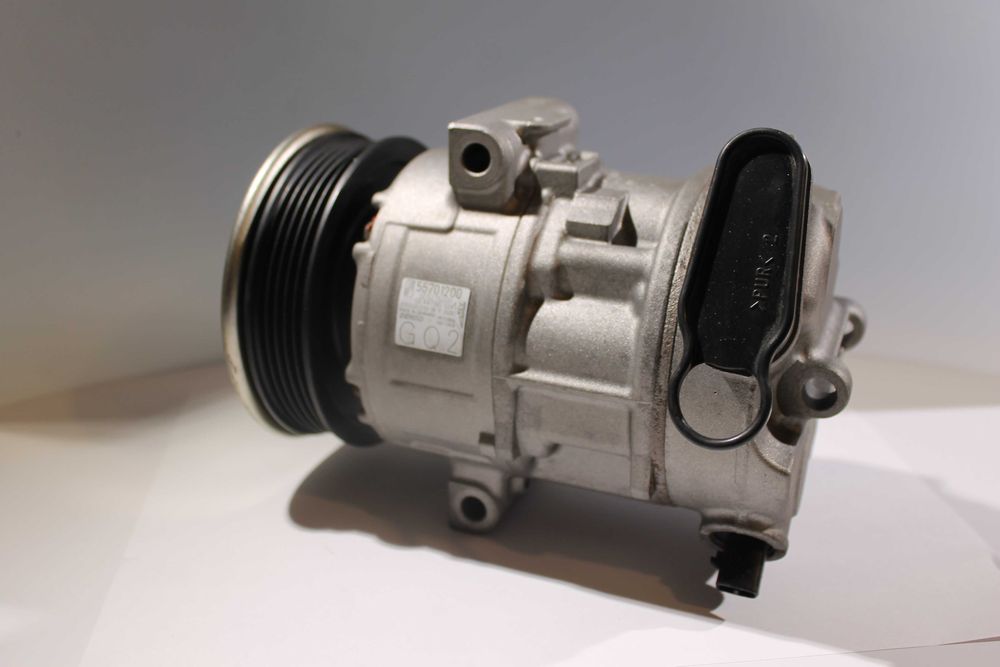 Sprężarka kompresor klimatyzacji Opel Corsa D diesel benzyna