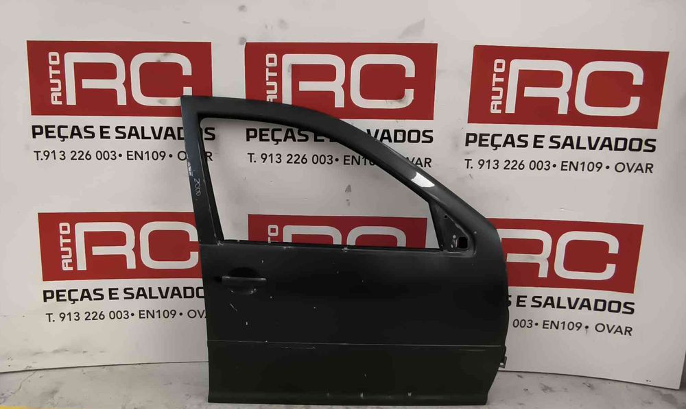Porta Frente Direita VW GOLF IV (1J1) ano 2000