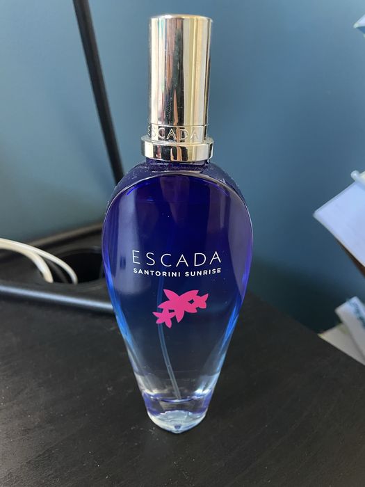 Perfume Escada