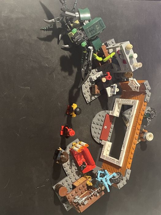 Лего набір “Spider-man No Way Home”