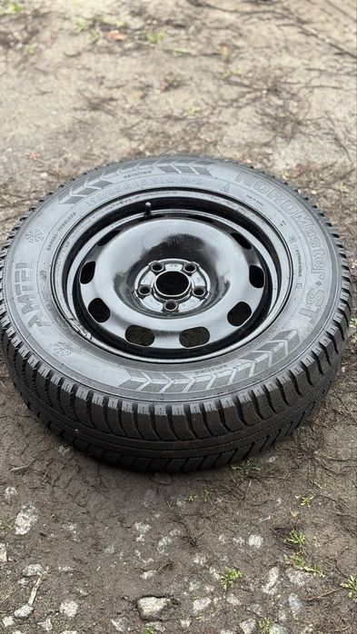 Продам запаску 195/65/15