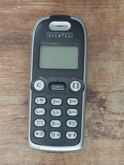 telefon Alcatel BF3