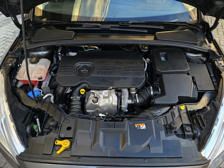 Ford Focus TITANIUM 1.5TDCI 120CV CX6- Excepcional