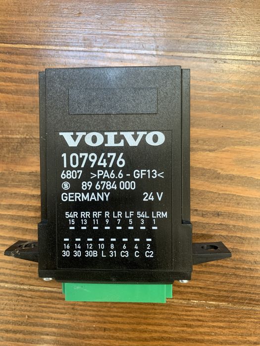 Реле поворотников Volvo 1079476