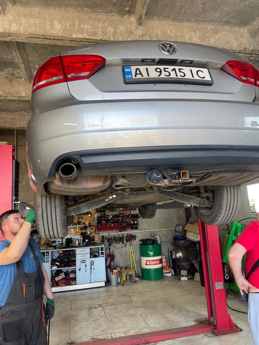Продаж Volkswagen Passat B7