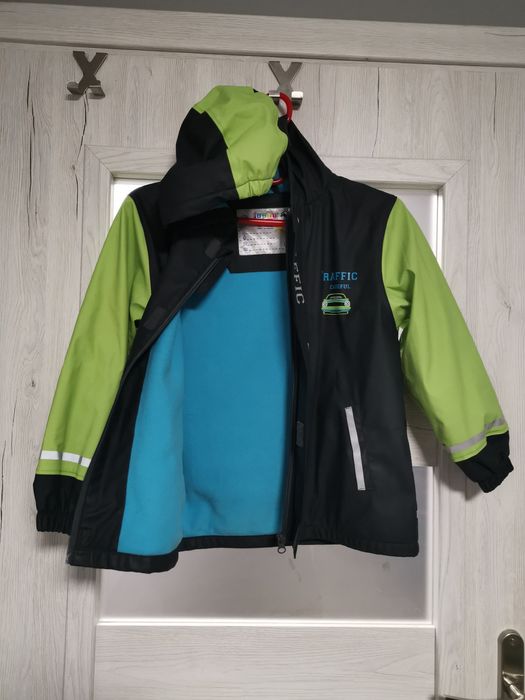 Kurtka przeciwdeszczowa 122/128