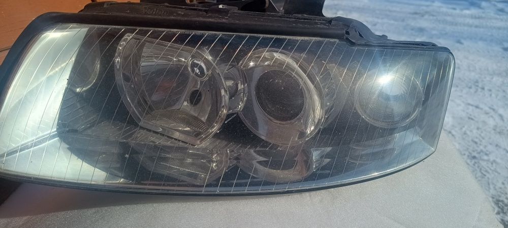 Lampa lewa przód Audi A4 b6 H7