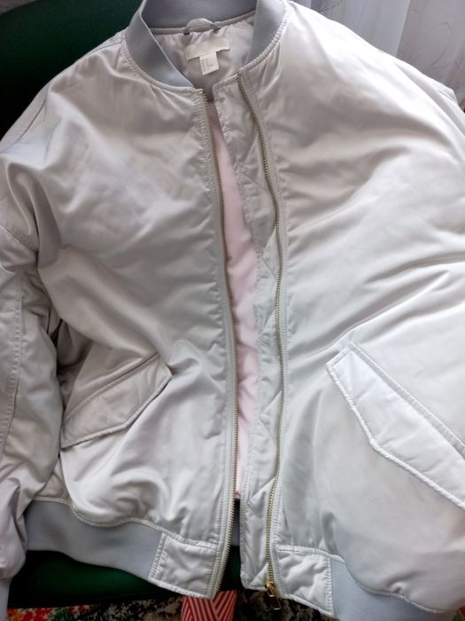 Kurtka oversize  bomberka nowa damska roz 42