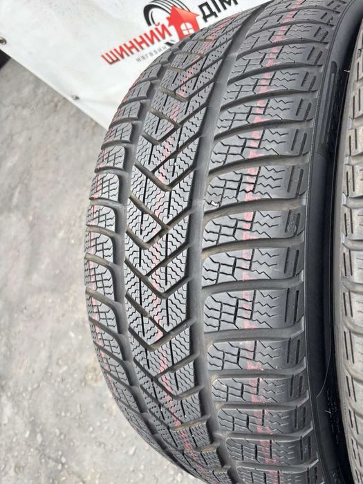 Шини 255/35 R20 Pirelli 2024р зима 6,8мм