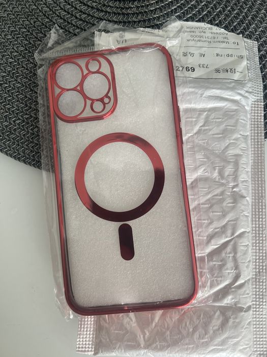 Продам чохол на IPhone 13 ProMax