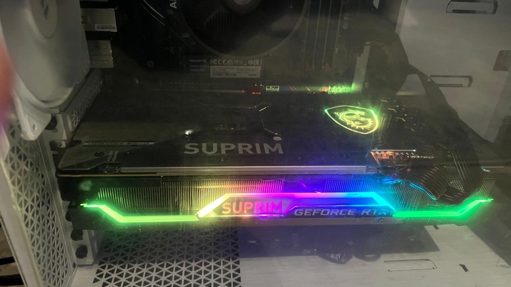 Komputer do gier AMD Ryzen /RTX 3070 Suprim X 8GB /512 GB SSD -M2/28GB RAM DDR4/Windows 10 Home  Stan Jak Nowy