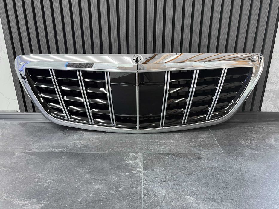 Решітка радіатора Chrome Black під нічне бачення та камеру GT на Mercedes-Benz S-Class W222 2013-2017 року
