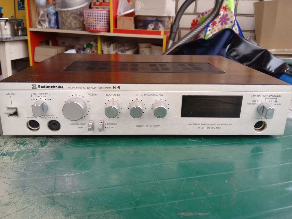 Продам перероблений підсилювач Радіотехніка.