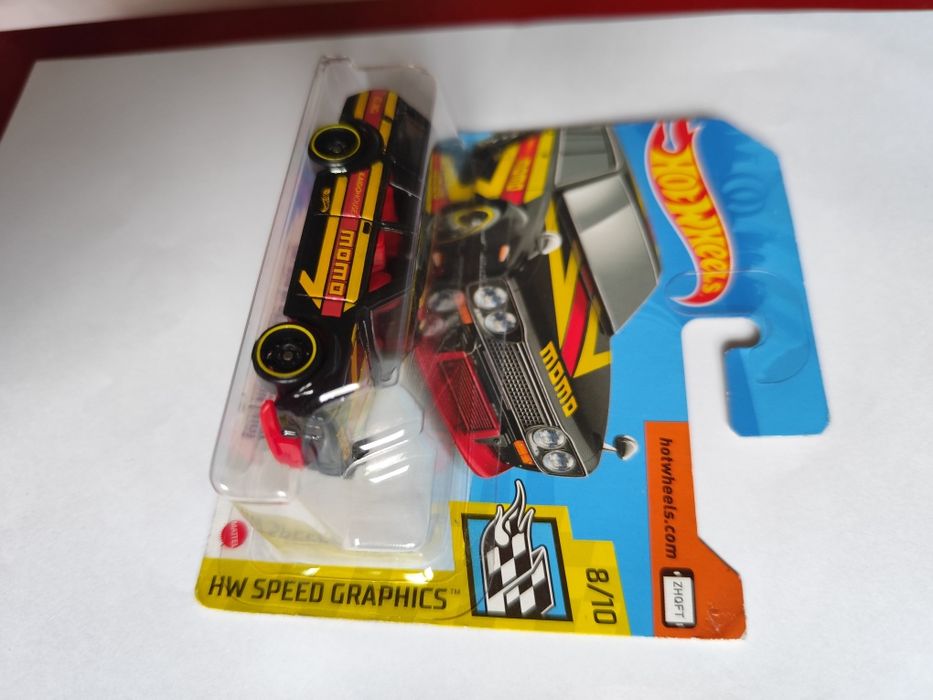 Hot Wheels Datsun Bluebird Wagon 510
