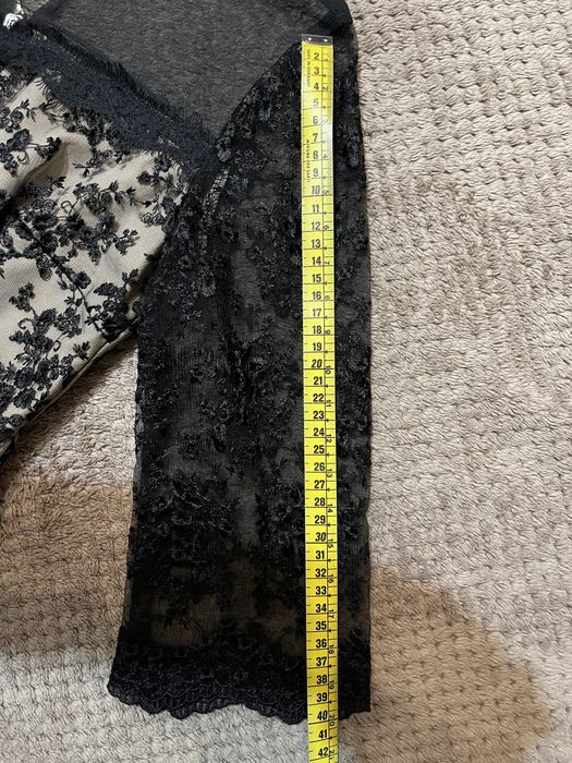 Мереживна сукня з коротким рукавом