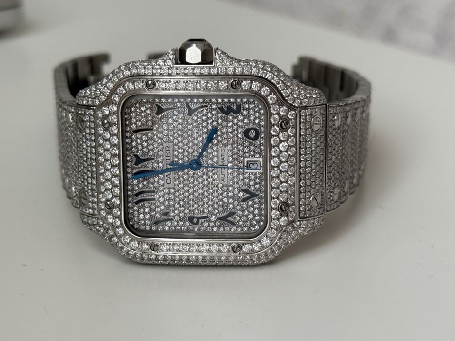 Cartier Santos de Cartier Large „Iced Out” Custom Arabic Dial (2025) L