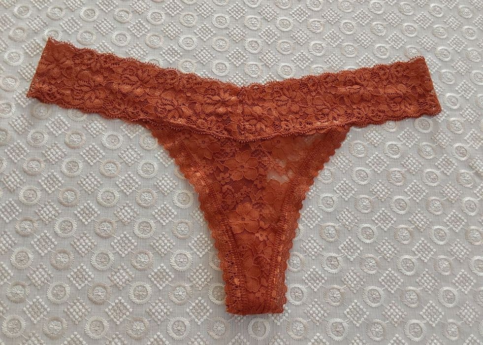 Majtki  damskie Nowe bez metki 
Kor